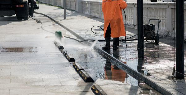 Parking Lot Pressure Washing in Lebanon