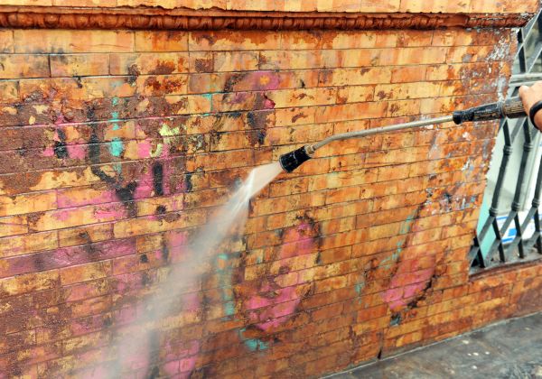 Cost of Brick Graffiti Cleaning in Lebanon